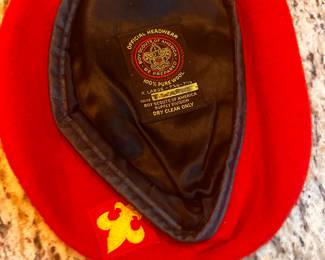 An entire collection of Vintage Boy Scouts of America Items! Hats, Sashes, Patches, Cutlery, Badges, Belt Buckles etc... Excellent Beret! 