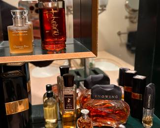 Got the keys today! Here is our initial walkthrough! Lovely vintage perfumes! 