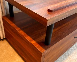 A BEAUTIFUL TV STAND! Solid! Would fit ANY style!