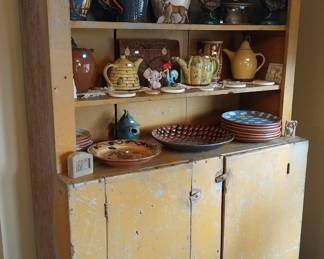 farmhouse cupboard, Turtle Creek pottery, Wisconsin Redware pottery, J Huntley pottery, Kern