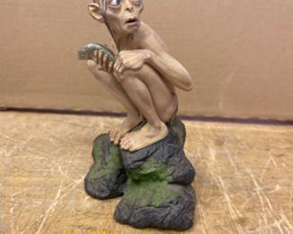 Smeagol The Lord of The Rings The Two Towers Collectible Figure Sideshow