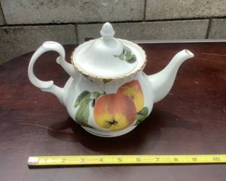 Gracie Bone China Teapot 