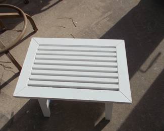 Patio accent tale