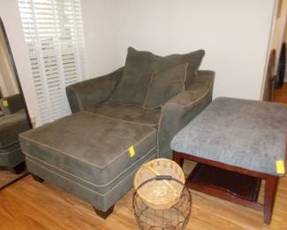 Double chair and ottoman     ottoman/coffee table