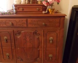 Matching antique  chest of drawers