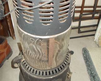 Antique kerosene heater