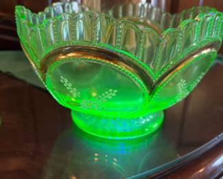 Uranium glass bowl