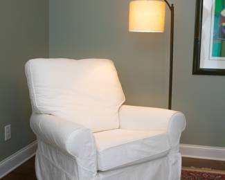 This piece is at our client's other home and needs an appointment to view this piece. Contact Mariana @ 615-971-1254 to set up an appointment.