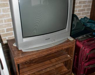 Sanyo TV, tv stand.