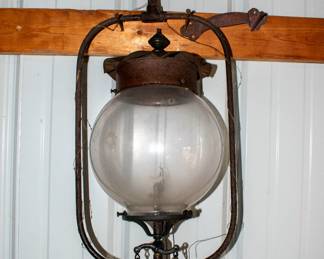 Hanging lantern