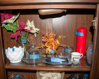 Butter dishes, vases, décor.