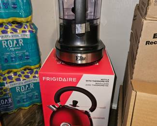 Frigidaire Kettle