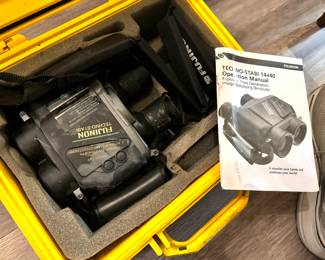 Fujinon Techno-Stabi 14x40 image Stabilizing binoculars - Fuji