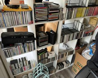 So much music - CDs - Cassettes - beta max tapes