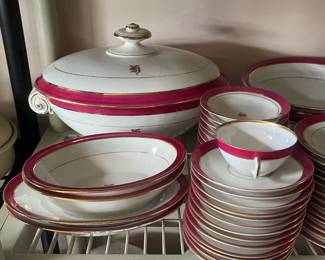 Hard paste dinnerware set.