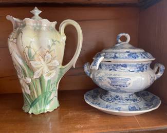Blue transfer Staffordshire sauce boat.
