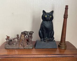 Hubley black cat doorstop.