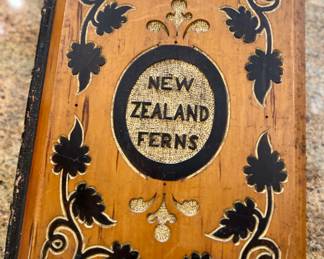 AMAZING ANTIQUE FERN SPECIMEN BOOK
