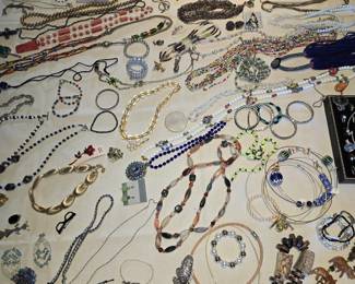 Costume jewelry & sterling jewelry to be discovered 