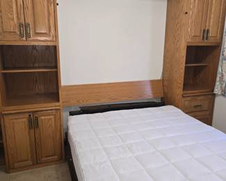 Murphy bed