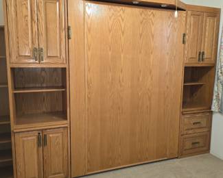 Murphy bed