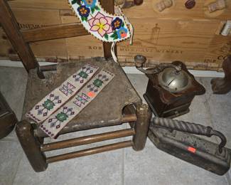 Child's chair, cuffs & collar