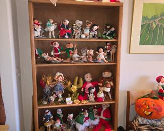 Collection of Annalee figurines 