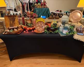 Gorgeous fall decor and vintage platters, plates and bowls.