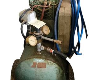 Compressor with hoses