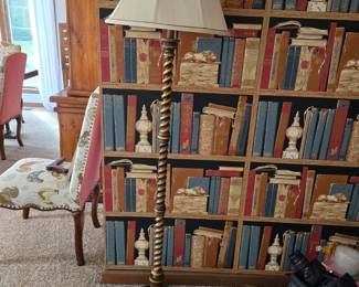 That is wallpaper in the background