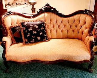 Victorian sofa 