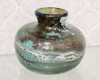 1970s Art glass vase 