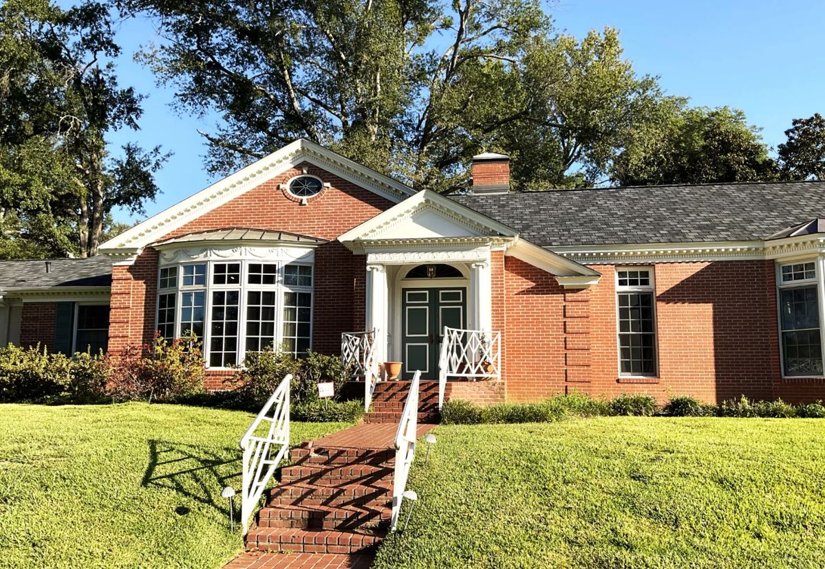 The Divide & Conquer Estate Sale for Bette King is Oct. 31, Nov. 1, and Nov. 2.