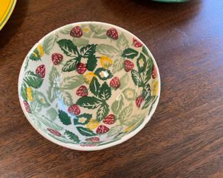 Coordinating pottery