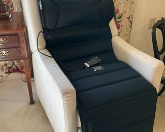 Long HoMedics heating pad