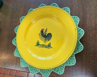 Italian pottery; majolica chargers