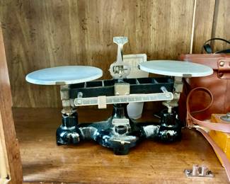 Vintage scale 