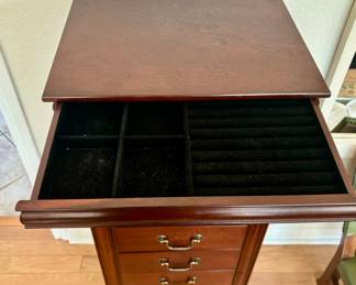 Wooden jewelry display 