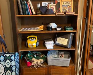 Bookshelf 