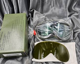 VIETNAM WAR ERA SUN, WIND, DUST GOGGLES