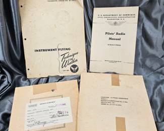 WWII US ARMY AIR FORCES TRAINING MANUALS AND FLIGHT COMPUTERS GROUPING