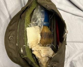 U.S. M16A1 Rifle Cleaning Kit