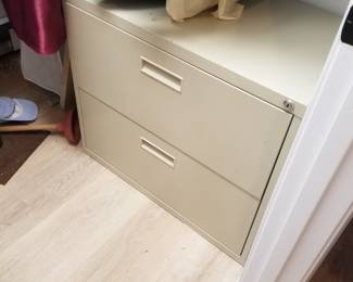 Metal two-drawer file