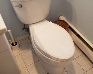 Commode - high rise