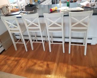 4 bar stools