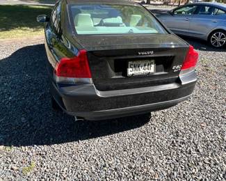 2004 Volvo S60 R Sedan 4D 