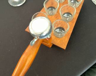 Wooden Shot Tray - Includes Set of 6 shot glasses 