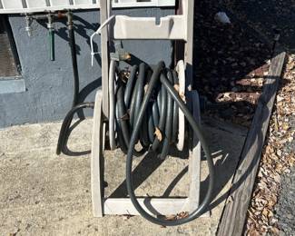 garden hose - holder 