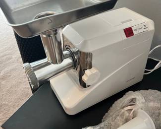 Giantex 2000 Meat Grinder 
