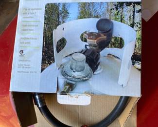 Propane Regulator with 5ft hose 